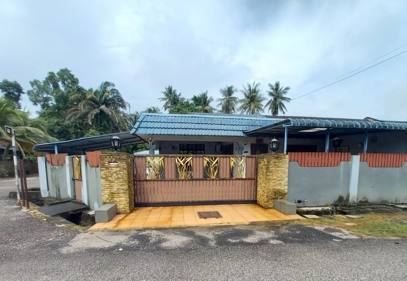 RUMAH TERES (CORNER LOT) UNTUK DIJUAL DI NO 6460, LORONG PULAI 1, BATU 2, JALAN AIR PUTIH, KEMAMAN, TERENGGANU