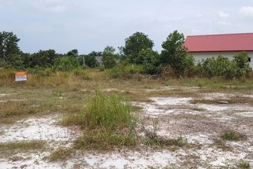 TANAH LOT PERUMAHAN UNTUK DIJUAL DI KAMPUNG PAYOH, KIJAL, KEMAMAN, TERENGGANU