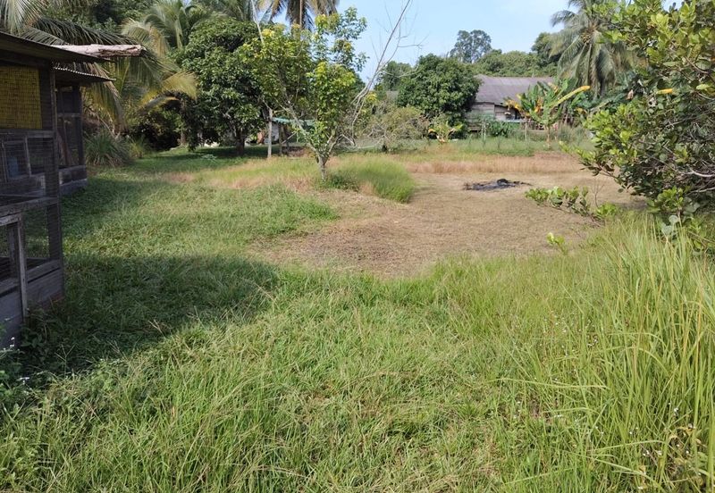 2 LOT TANAH PERUMAHAN UNTUK DIJUAL DI MERAGA BERIS, KIJAL, KEMAMAN, TERENGGANU
