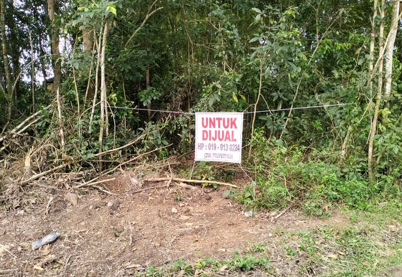 TANAH LOT PERUMAHAN UNTUK DIJUAL DI JALAN HARMONI 2/2, MAK LAGAM, KEMAMAN, TERENGGANU