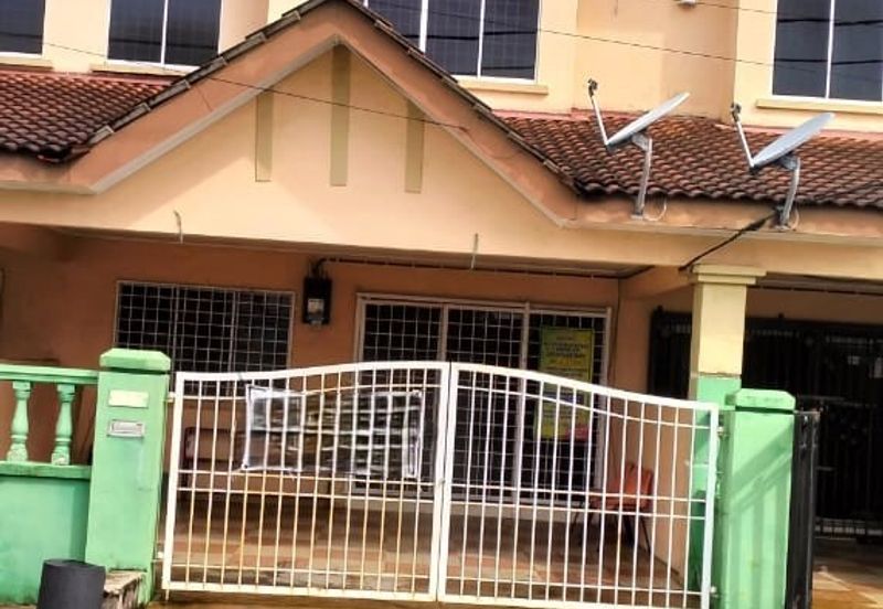 RUMAH TEREB 2 TINGKAT UNTUK DIJUAL DI PT 15509, TAMAN CHUKAI INDAH 2, JALAN HAJI WAN NGAH, CHUKAI, KEMAMAN, TERENGGANU