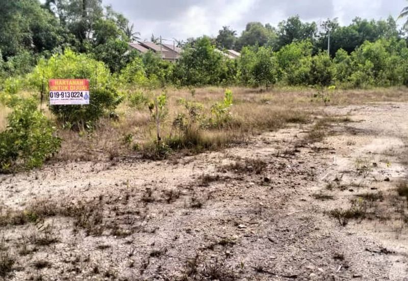 3 LOT TANAH PERUMAHAN UNTUK DIJUAL DI 200 METER DARI TRAFFIC LIGHT BERIS MERAGA KE TITIAN BERAYUN, KIJAL, KEMAMAN, TERENGGANU
