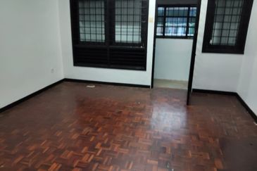 RUMAH TERES 2 TINGKAT UNTUK DIJUAL DI LOT 144, LORONG 4, KEMAMAN, TERENGGANU