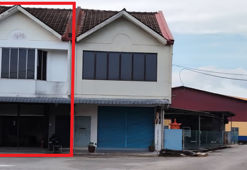 BANGUNAN KEDAI 2 TINGKAT UNTUK DIJUAL DI TAMAN CHUKAI UTAMA, KEMAMAN, TERENGGANU