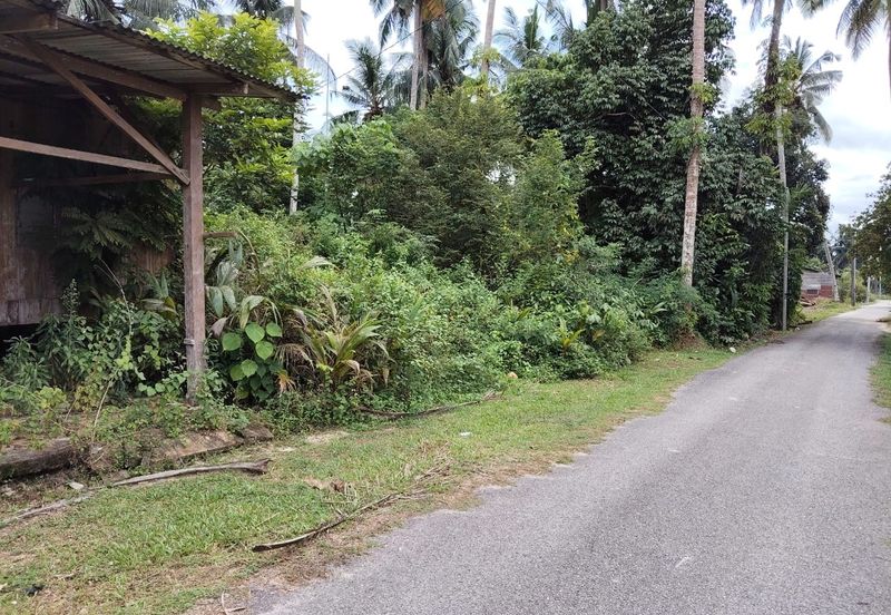 Tanah Lot Perumahan Untuk Dijual di Kampung Payuh, Kemaman, Terengganu