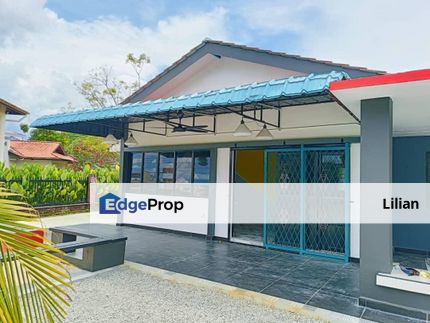 Taman Majidee Bungalow 4 bedroom Partial Furnished , Johor, Johor Bahru