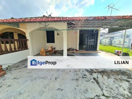Skudai Tun Aminah 3 Bedrooms Partial Furnished , Johor, Skudai