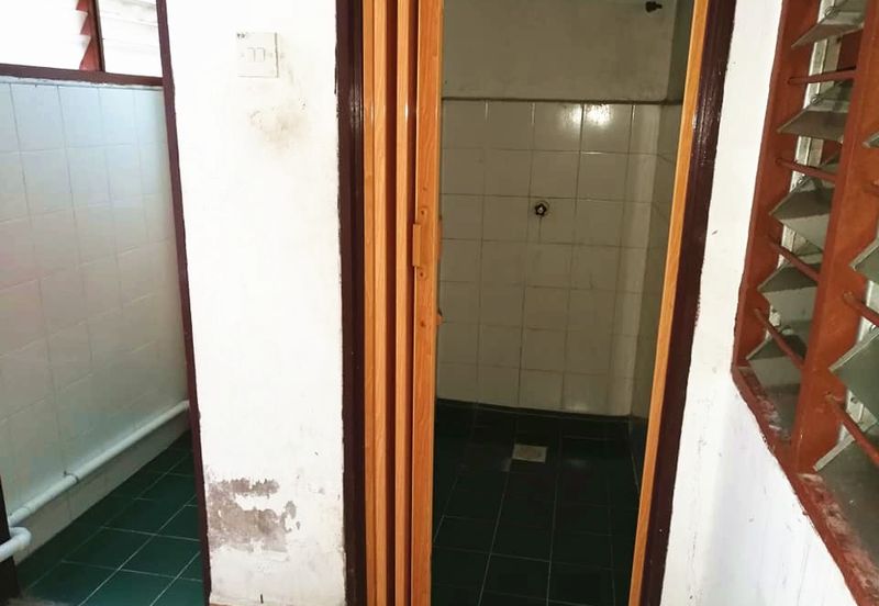 Pangsapuri Mawar, Taman Bukit Serdang