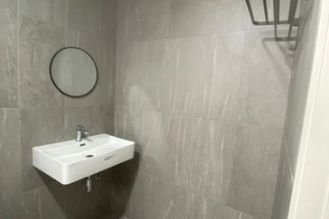 Savvy @ Riana Dutamas