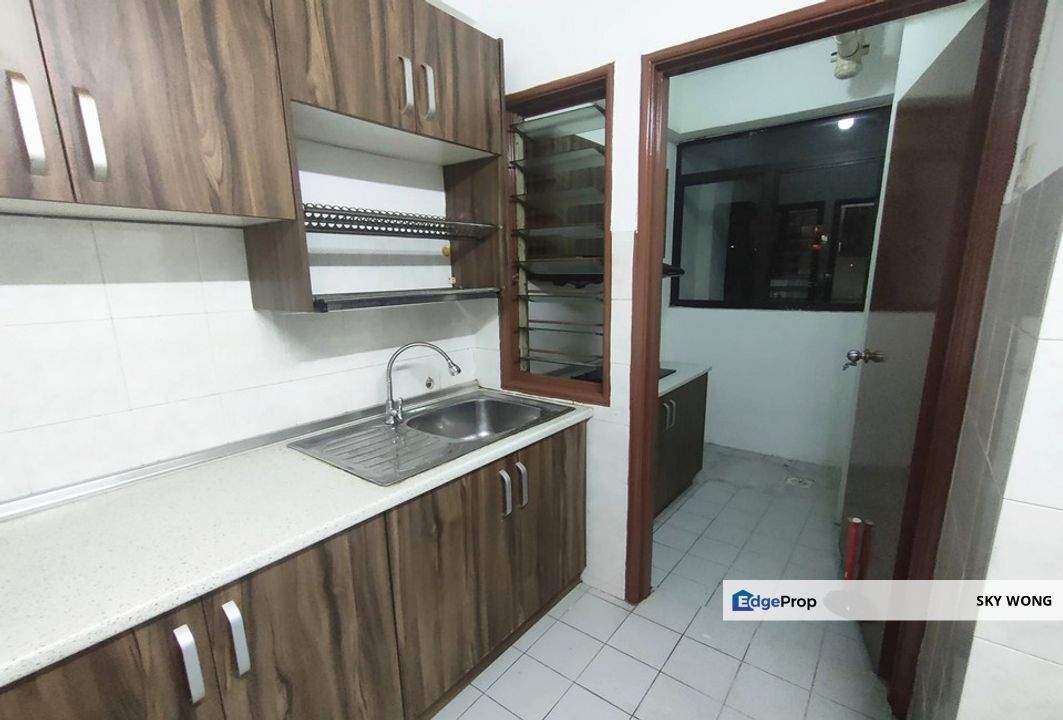Green Acre Condominium Nice unit, Sungai Long, Partly Furnished, Selangor, Bandar Sungai Long