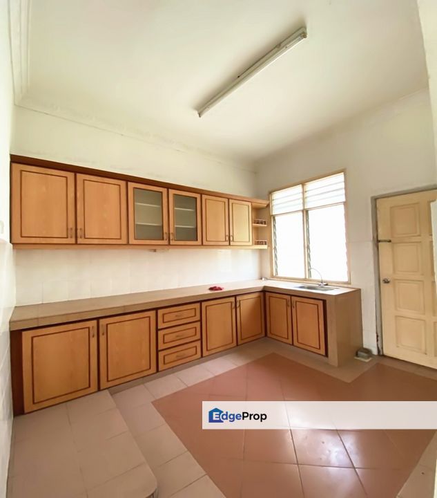 BELOW MARKET VALUE 2 Storey House,Taman Sri Jelok Kajang, Taman Megah, Selangor, Kajang