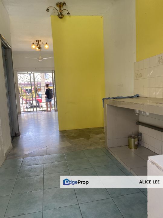 Jalan Belatok, Bandar Puchong Jaya, Puchong, Selangor , Freehold. MUST VIEW, Selangor, Puchong