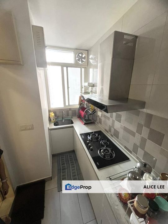 Park Villa Condominium @ Jalan Pipit, Bandar Puchong Jaya, Puchong, Selangor, Freehold, Great View in the Sky .  *MUST VIEW*, Selangor, Puchong