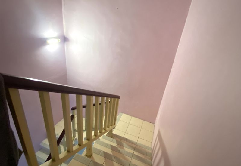 Jalan Bandar Kinrara 5