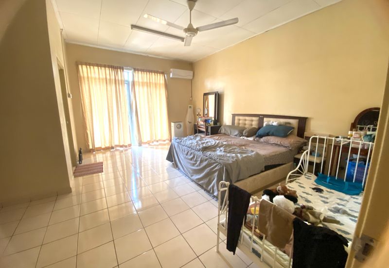 Jalan Bandar Kinrara 5