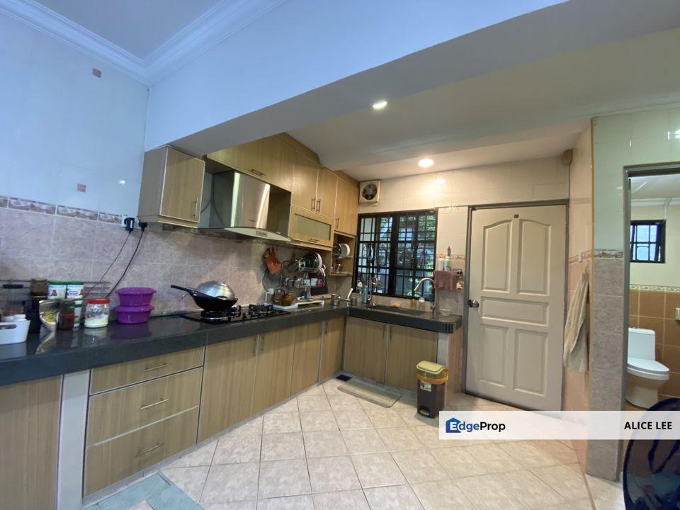 SS 14 Subang Jaya, Double Storey Terrace Fully Renovated and Extended Freehold , Selangor, Subang Jaya
