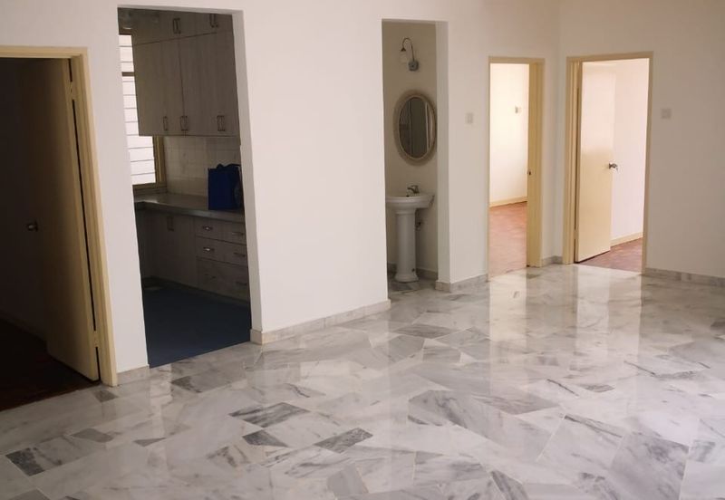 Subang Perdana Goodyear Court 8