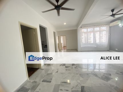 Partially Furnished Goodyear Court 8 For Rent , Selangor, USJ