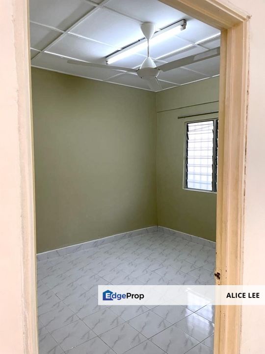 Pangsapuri Aman,Jalan Prima 6/1, Puchong, Selangor  650 sq ft 3R2B  100% Full Loan, 1st Home buyer only, Selangor, Puchong