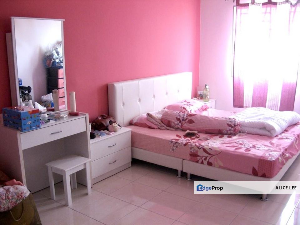 Koi Kinrara Condominium @Jalan Pipit Bandar Puchong Jaya,Selangor 3R2B, Selangor, Puchong
