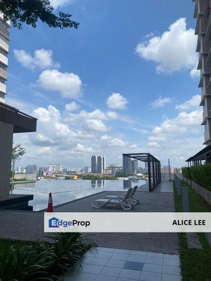 Koi Kinrara Partially Furnished Condominium for Rent, Selangor, Puchong
