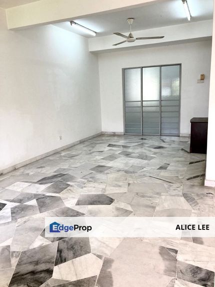 Putra Heights Double Storey Terrace house 4R3B Move in Condition , Selangor, Subang Jaya
