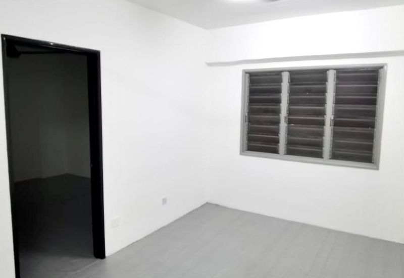 Sri Rakyat Apartment