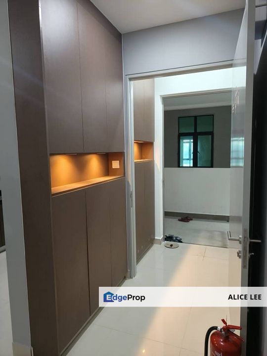 Verando Residence, Petaling Jaya, Selangor  Partially Furnished  , Selangor, Petaling Jaya
