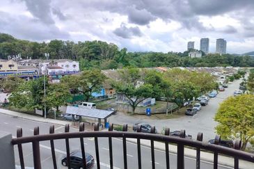 Sri Tanjung Apartment