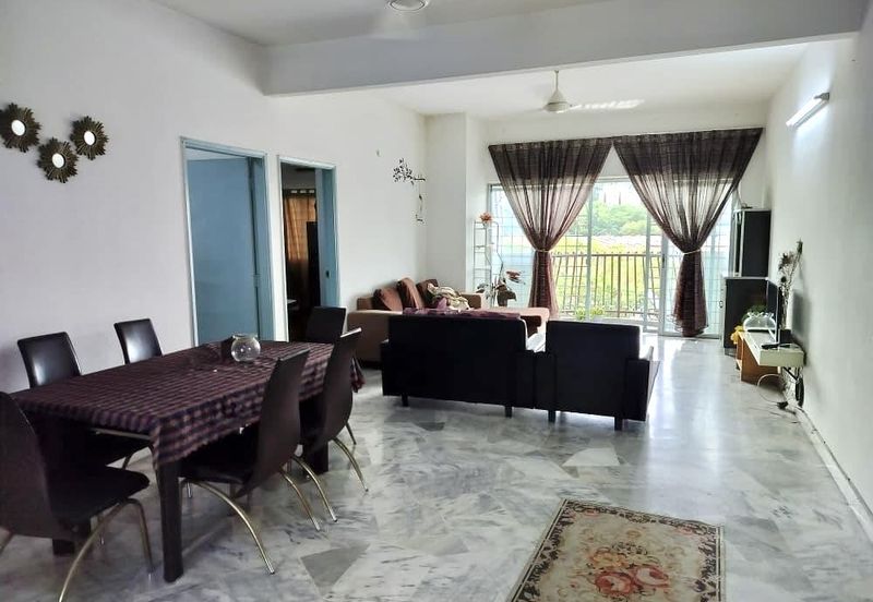 Sri Tanjung Apartment