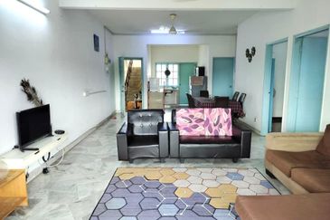 Sri Tanjung Apartment