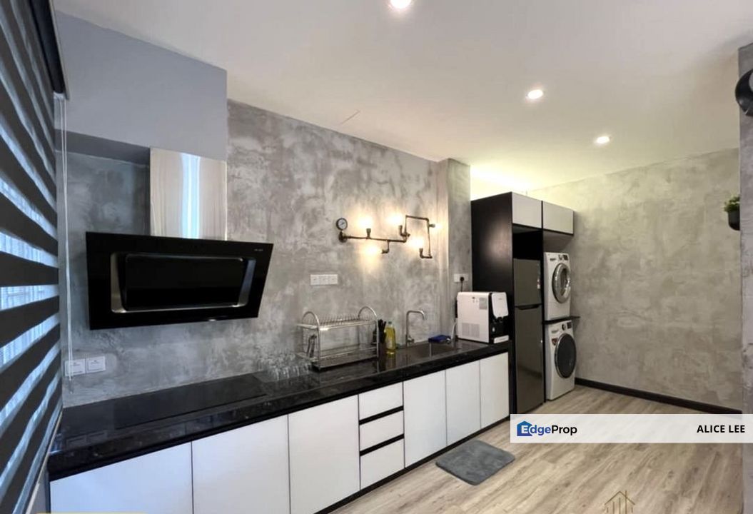 Taman Yarl, Taman OUG, Kuala Lumpur 2 1/2 Storey Semi-D Fully Furnished 5R6B for Sales , Kuala Lumpur, Taman OUG