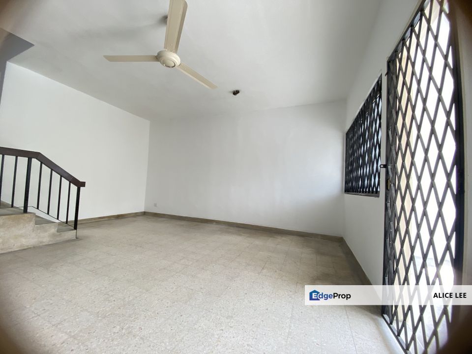 Sea Park Apartment (Walk Up) 1st Floor for Sales , Selangor, Petaling Jaya