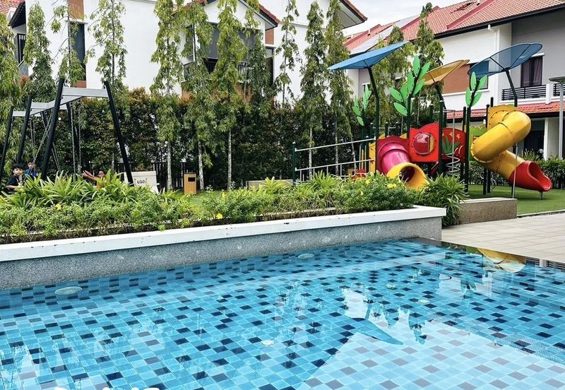 Reef Of Tropics, Setia Eco Glades