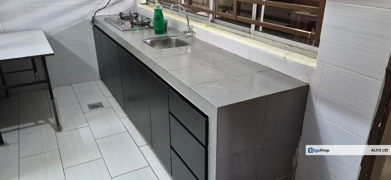 Puchong Hartamas, Puchong, Selangor  Partially Furnished Double Storey Terrace for Rent, Selangor, Puchong