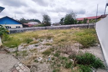 CORNER 1 Storey Commercial Building Ujong Pasir Melaka For Sale Melaka Tengah City Center