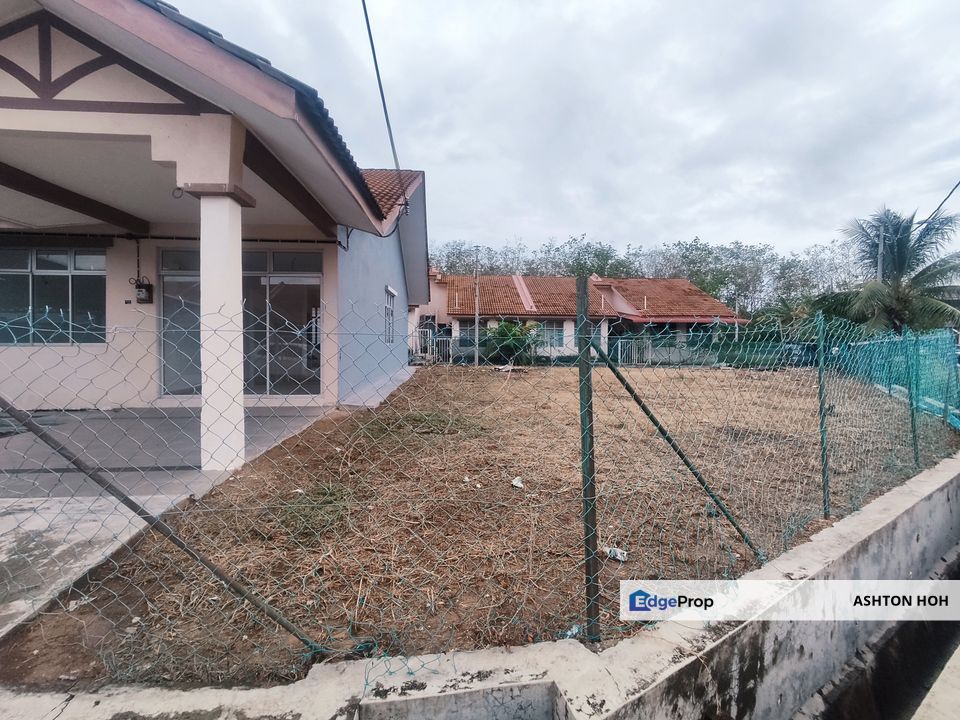 BELOW BANK VALUE Freehold Corner Single Storey Terrace House Taman ...
