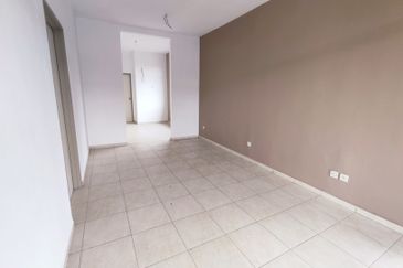 BELOW BANK VALUE Freehold Corner Single Storey Terrace House Taman Bidara Emas, Masjid Tanah For Sale