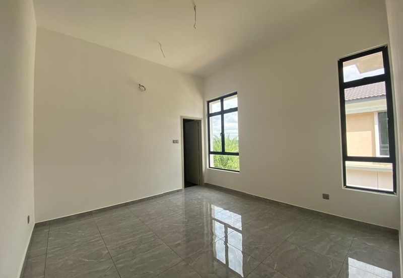 Bandar Botani Parkland