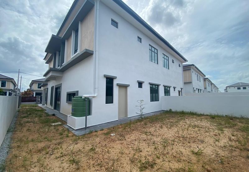 Bandar Botani Parkland