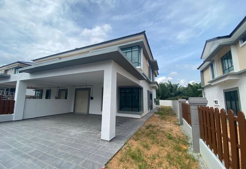 Bandar Botani Parkland