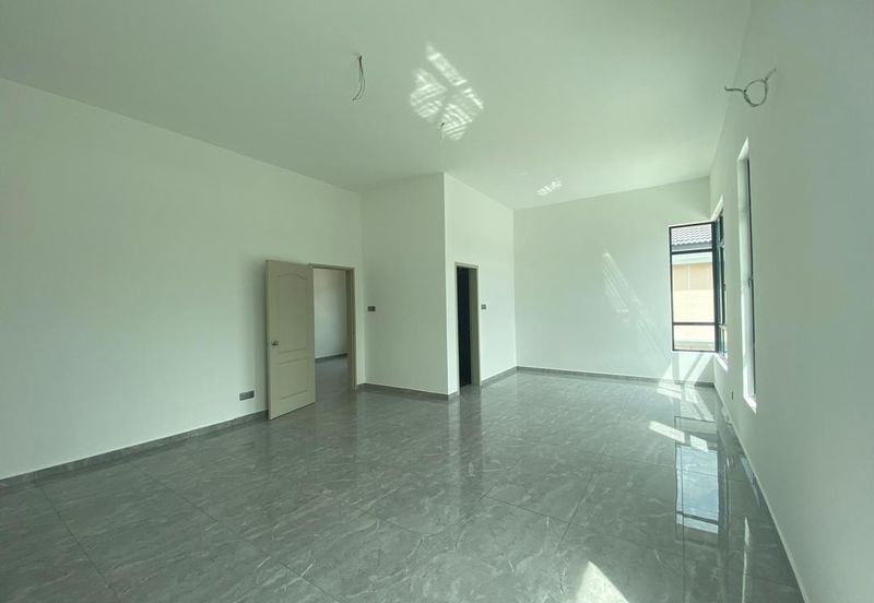 Bandar Botani Parkland