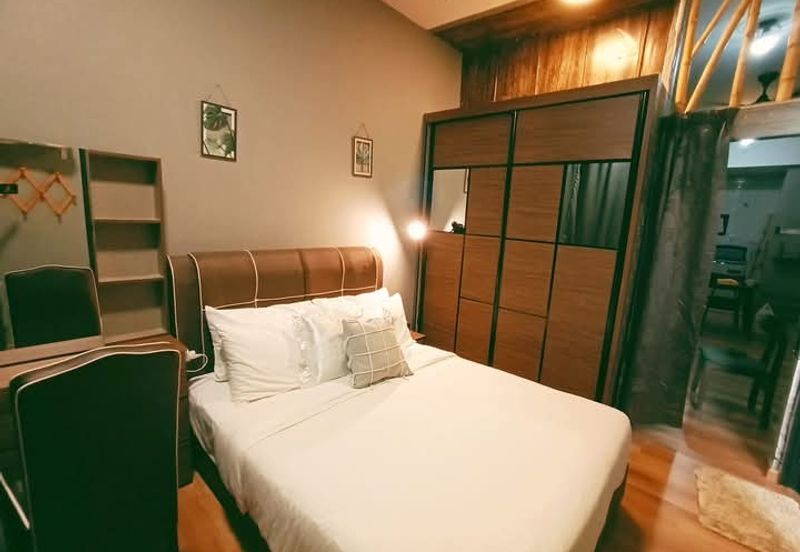 The Quartz Residence