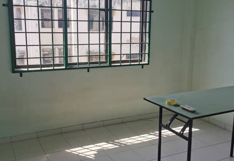 Apartment Kenanga Mewah