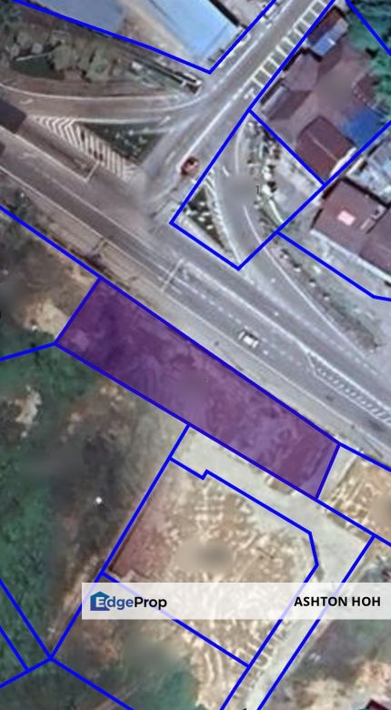 NEAR ROAD JUNCTION Land Beside Main Road Umbai For Rent Merlimau, Melaka, Merlimau