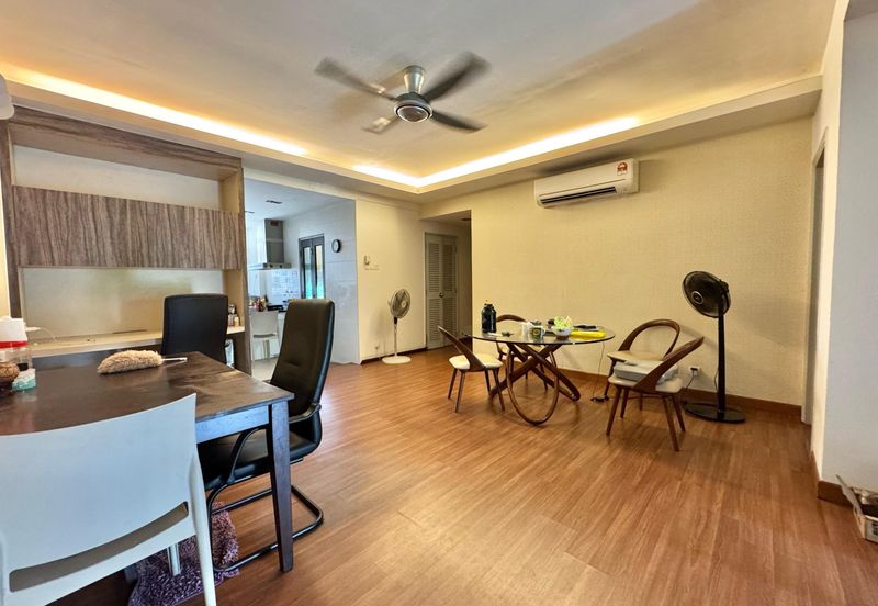 KONDOMINIUM SERI BAYAN