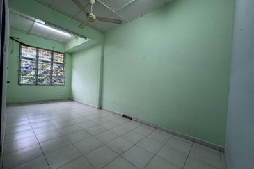 TAMAN MEWAH (TAMAN SERI MANGGA)