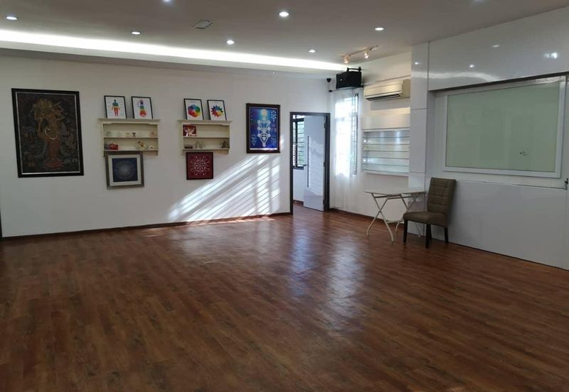 Renovated 1st Floor Retail Shop Lot Partial Furnish Plaza Pandan Malim Jaya