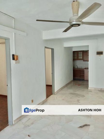 Renovated Well Maintained 3-bed Flat Kota Laksamana Utama Apartment , Melaka, Melaka Raya