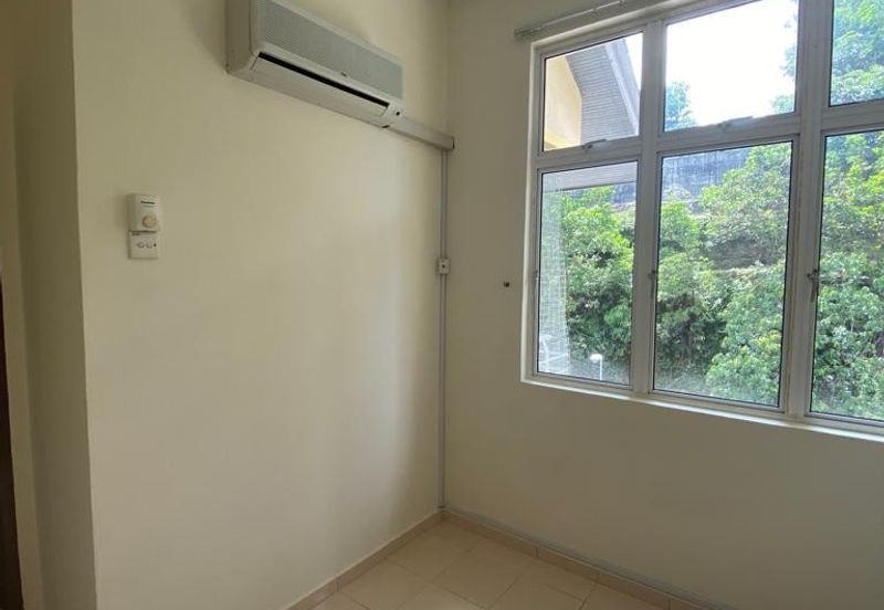 University Green Apartment